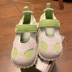 Merrell Jump Breeze Jr blue/green Mary Jane shoes - so cute!